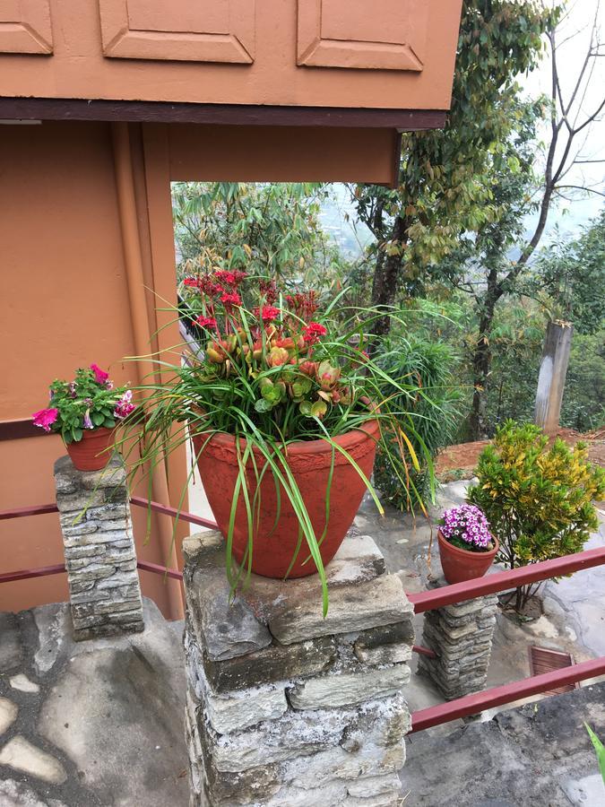 Hidden Paradise Guest House Pokhara Exterior photo